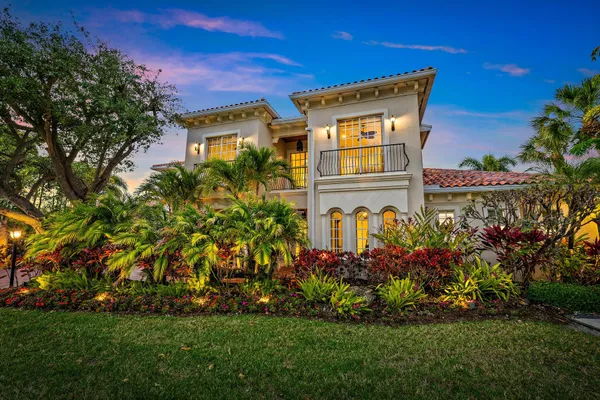 $2,350,000 | 107 Nativa Circle, North Palm Beach, FL 33410