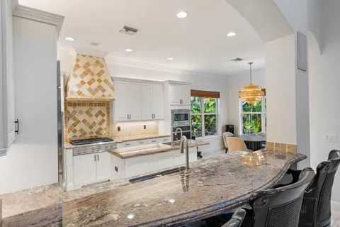 $2,350,000 | 107 Nativa Circle, North Palm Beach, FL 33410