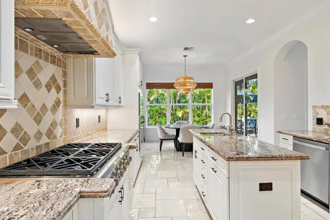 $2,350,000 | 107 Nativa Circle, North Palm Beach, FL 33410