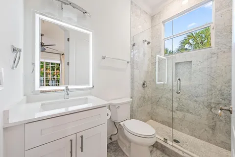 $2,350,000 | 107 Nativa Circle, North Palm Beach, FL 33410