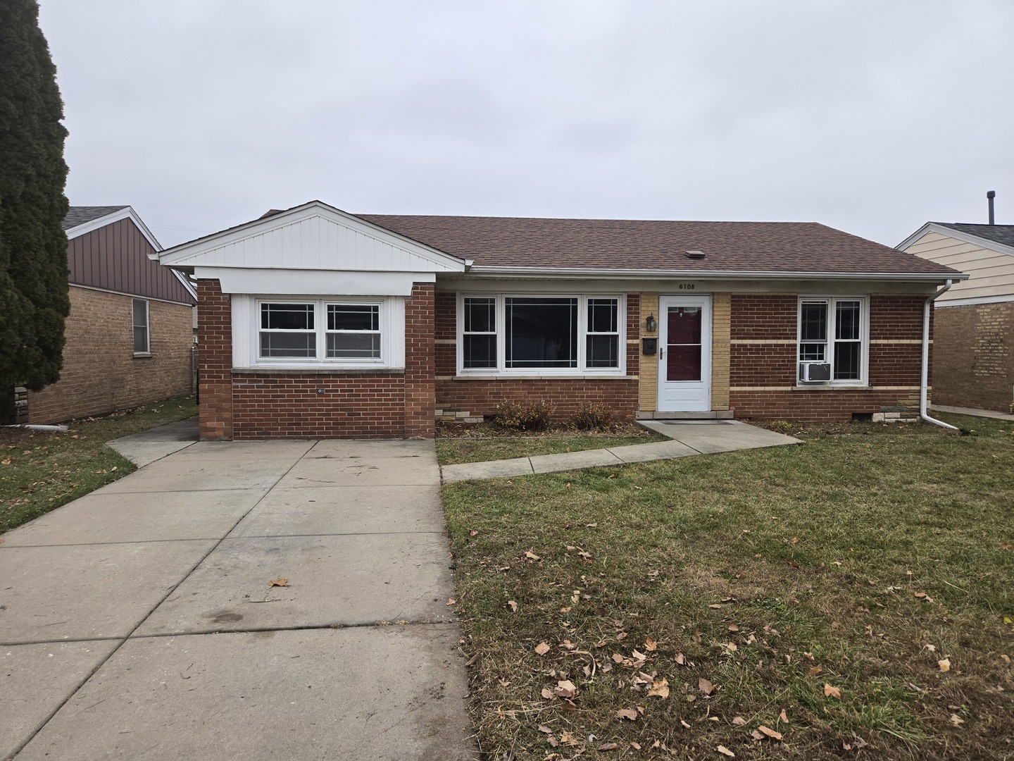 6108 Birmingham Street Chicago Ridge, IL 60415 - Photo 2 of 19 front view of a house with a yard