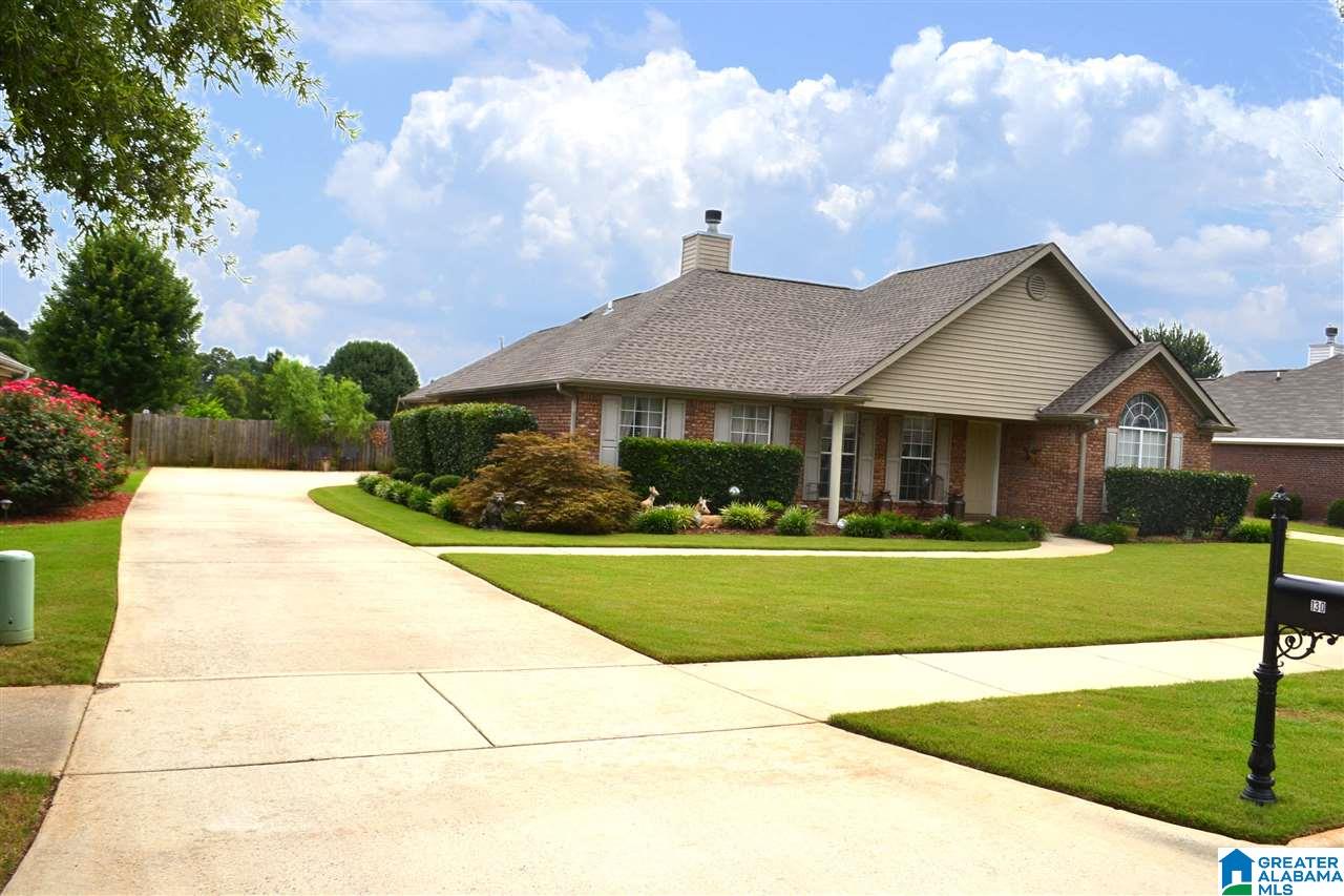 130 Horseshoe Circle Alabaster, AL 35007 - Photo 3 of 34