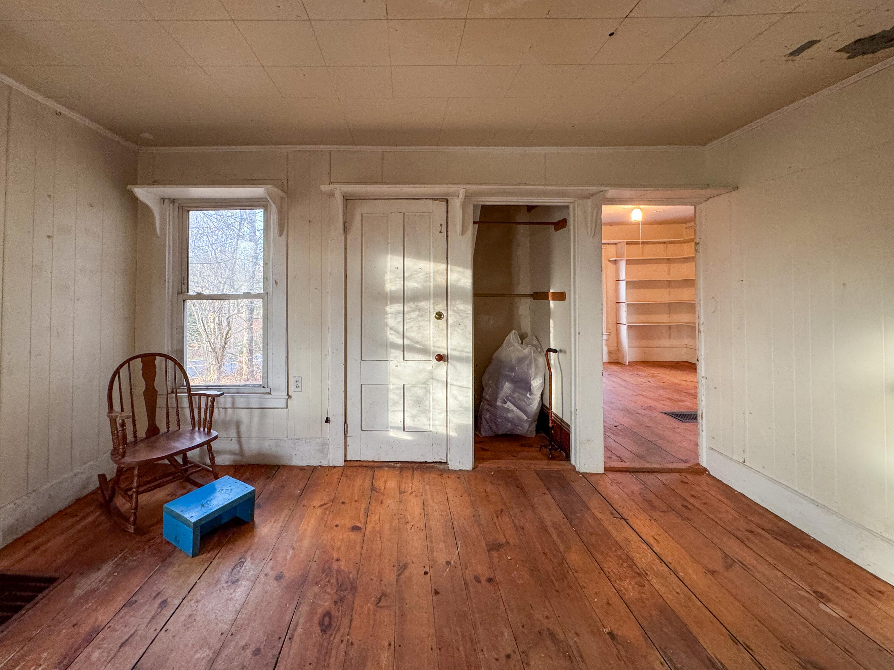 150 Old Us Route Jonesboro, ME 04648 - Photo 27 of 65 150 OLD US ROUTE 1 INTERIOR-72
