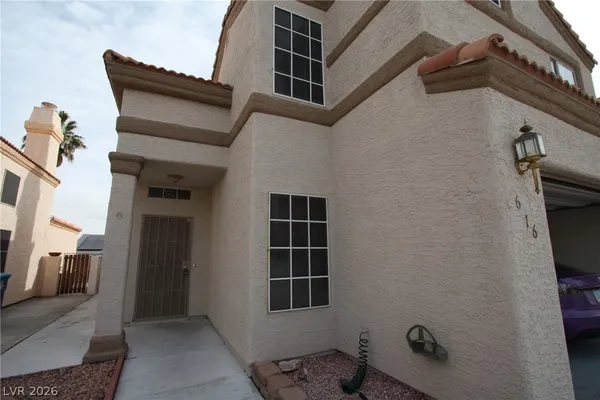 $1,900 | 616 Maxley Court, Las Vegas, NV 89145