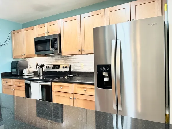 $365,000 | 1818 Main Street, Unit 306, Holden, MA 01522