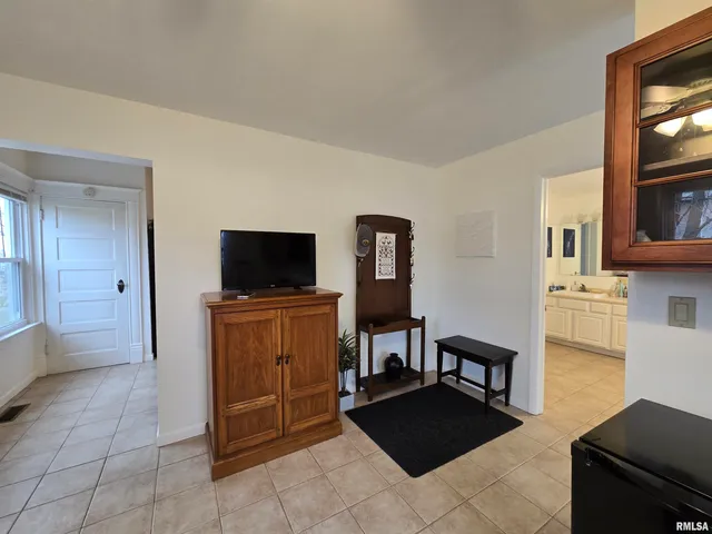 $259,000 | 502 Albers Street, Golden, IL 62339