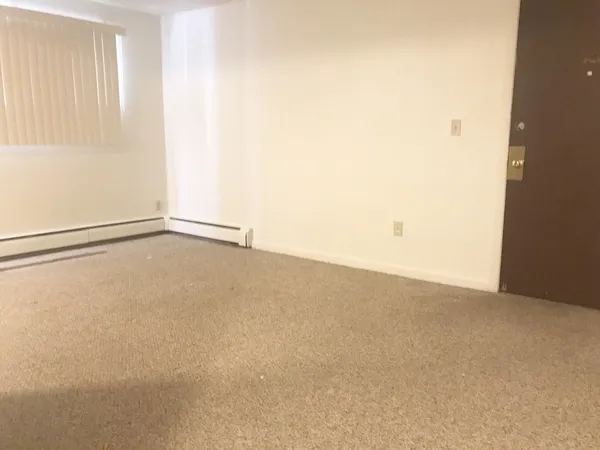 $1,450 | 49 Sumner Street, Unit 3, Stoughton, MA 02072