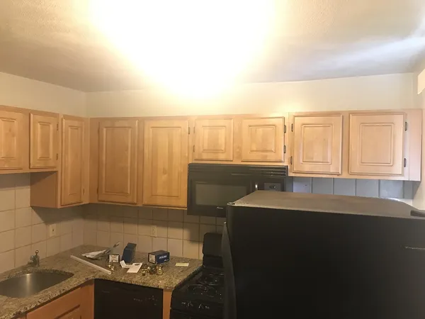 $1,450 | 49 Sumner Street, Unit 3, Stoughton, MA 02072