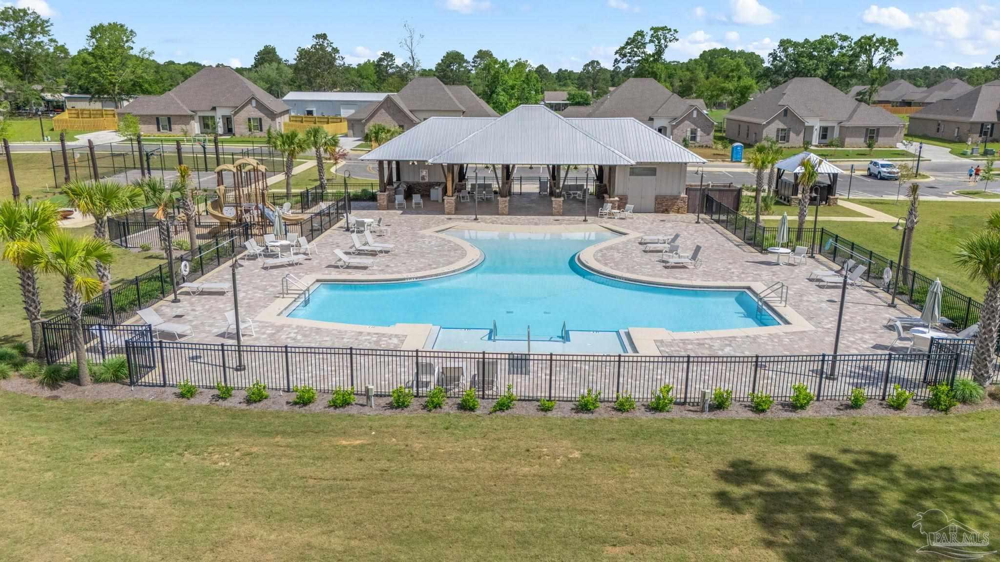 2701 Trestle Way Cantonment, FL 32533 - Photo 70 of 72
