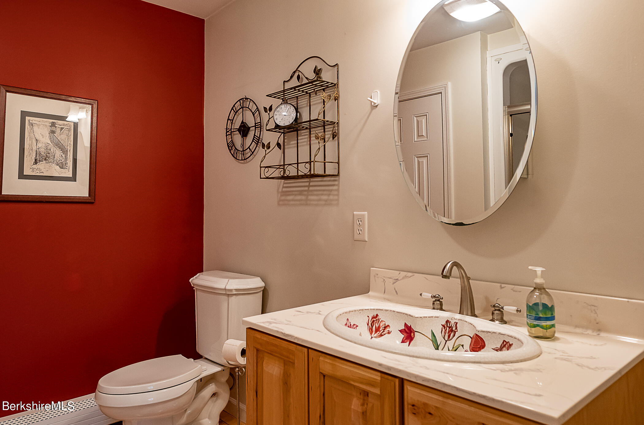 481 West Center Road Otis, MA 01253 - Photo 16 of 32 primary en suite