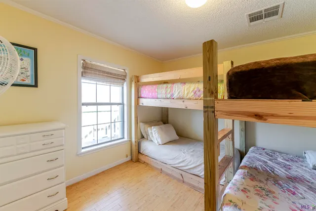 $200,000 | 6869 Shrimpers Row, Dulac, LA 70353