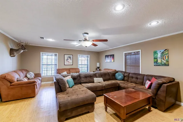 $200,000 | 6869 Shrimpers Row, Dulac, LA 70353