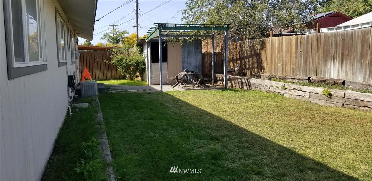 270 North Dale Road Moses Lake, WA 98837 - Photo 16 of 16 Gallery Image 16