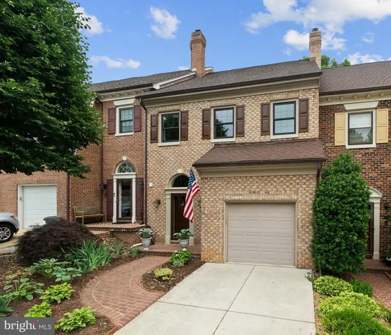 $4,500 | 6358 Brampton Court, Alexandria, VA 22312