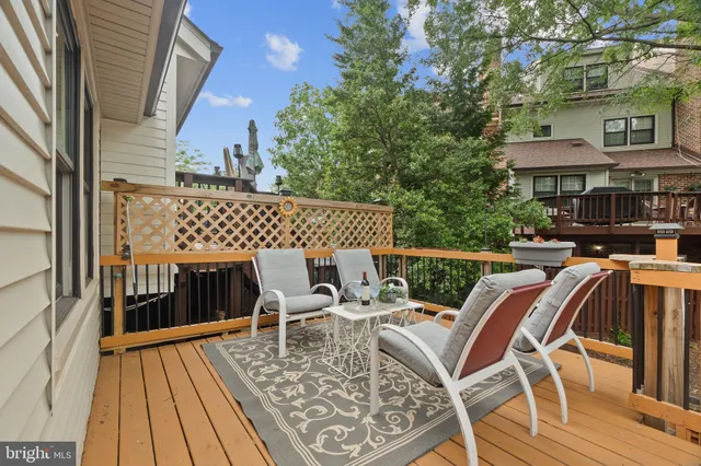 $4,500 | 6358 Brampton Court, Alexandria, VA 22312