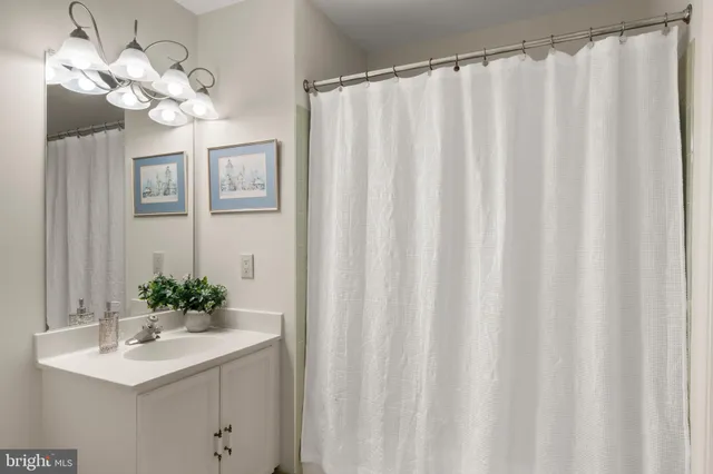 $4,500 | 6358 Brampton Court, Alexandria, VA 22312