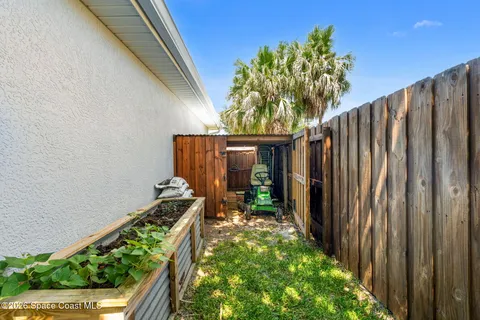 $400,000 | 676 Sheridan Woods Drive, Melbourne, FL 32904