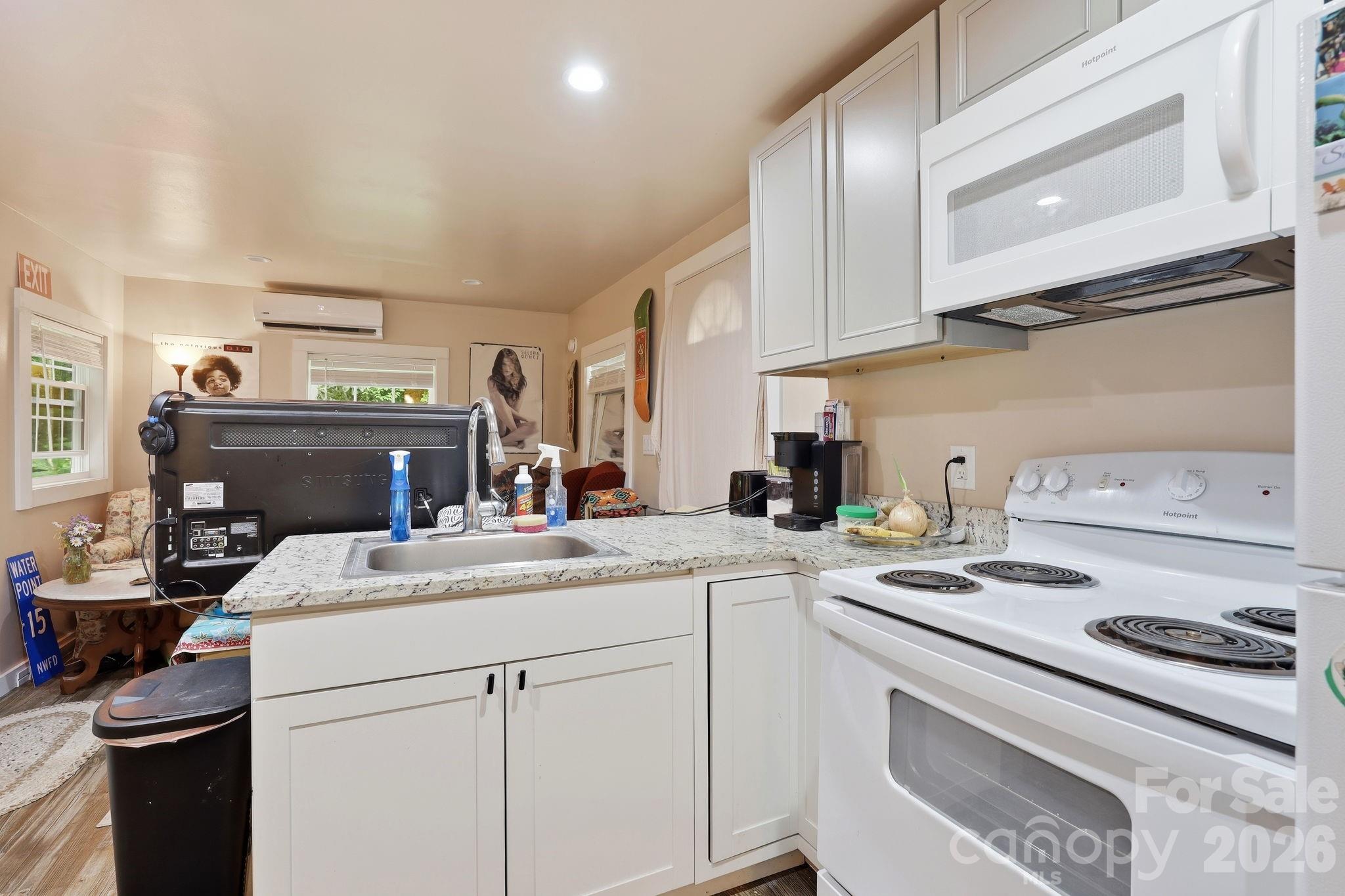 313 Walker Road Waynesville, NC 28786 - Photo 27 of 38 Gallery Image 27