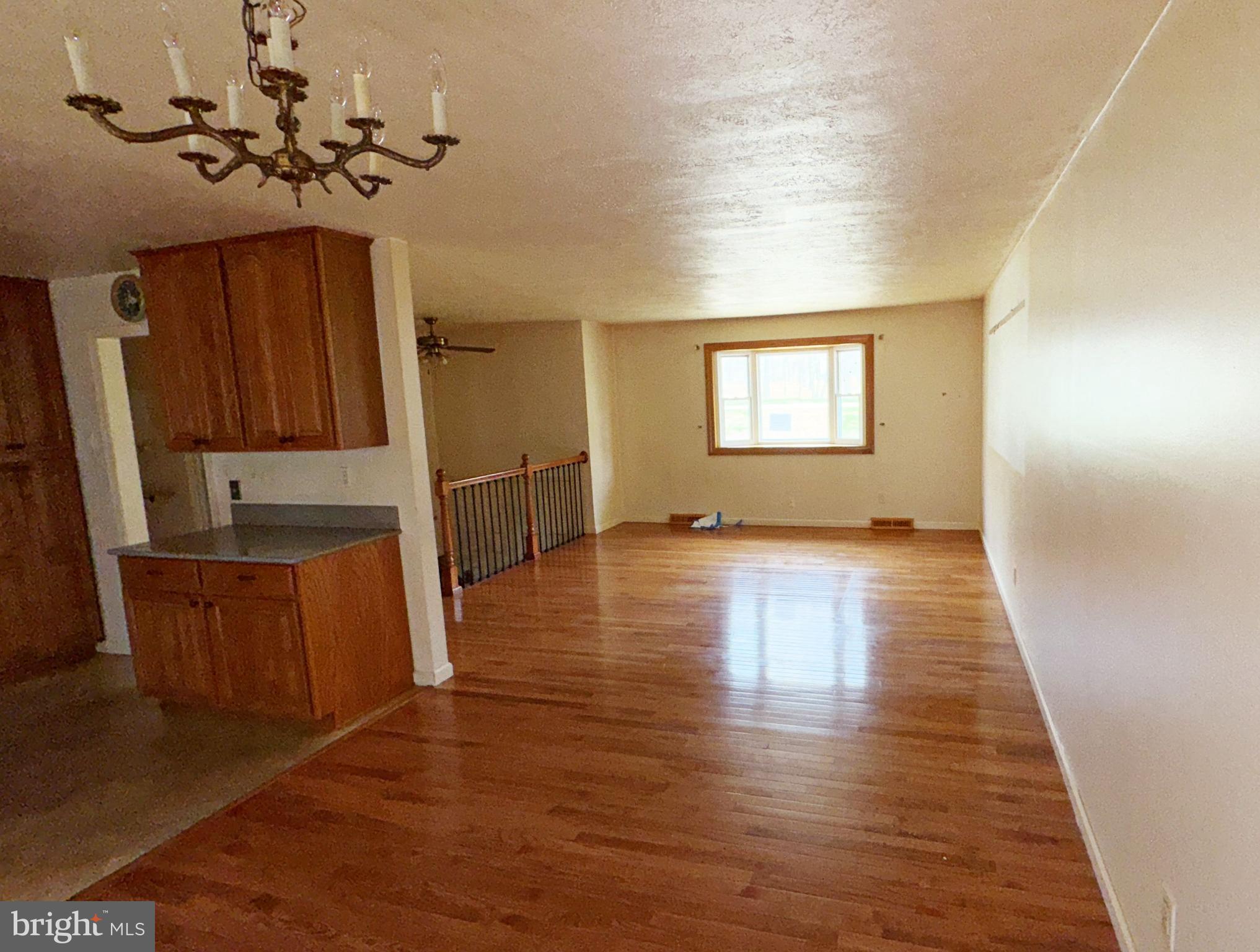 2502 Braddock Road Mount Airy, MD 21771 - Photo 14 of 27