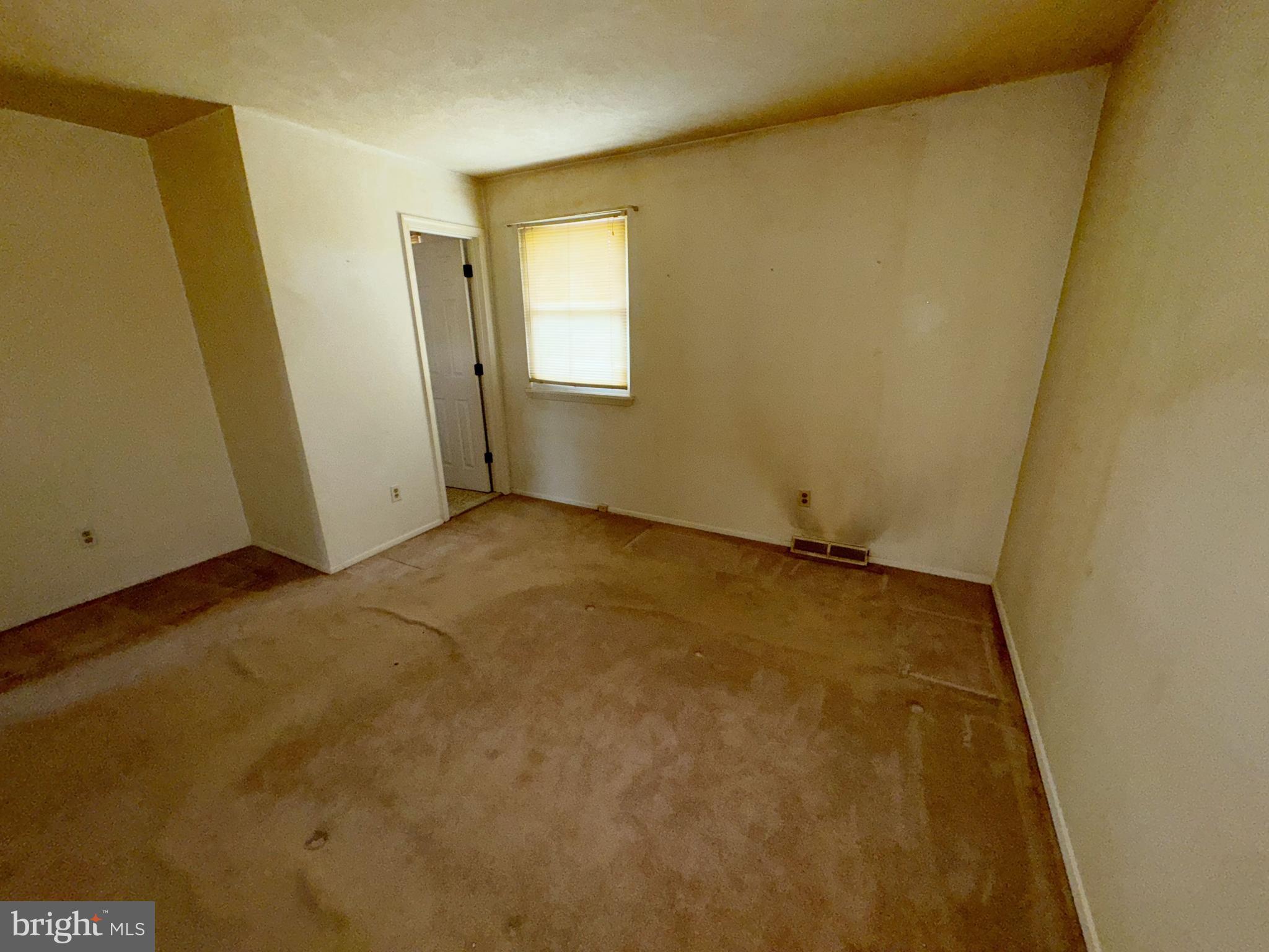 2502 Braddock Road Mount Airy, MD 21771 - Photo 18 of 27