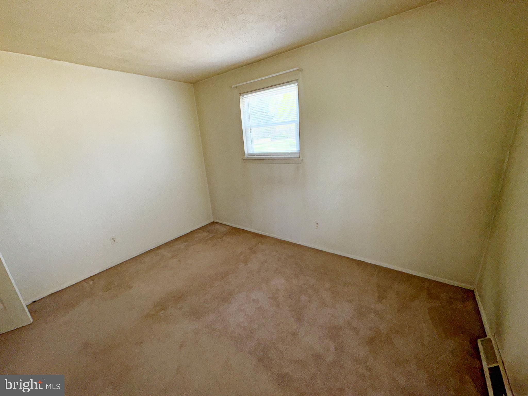 2502 Braddock Road Mount Airy, MD 21771 - Photo 20 of 27