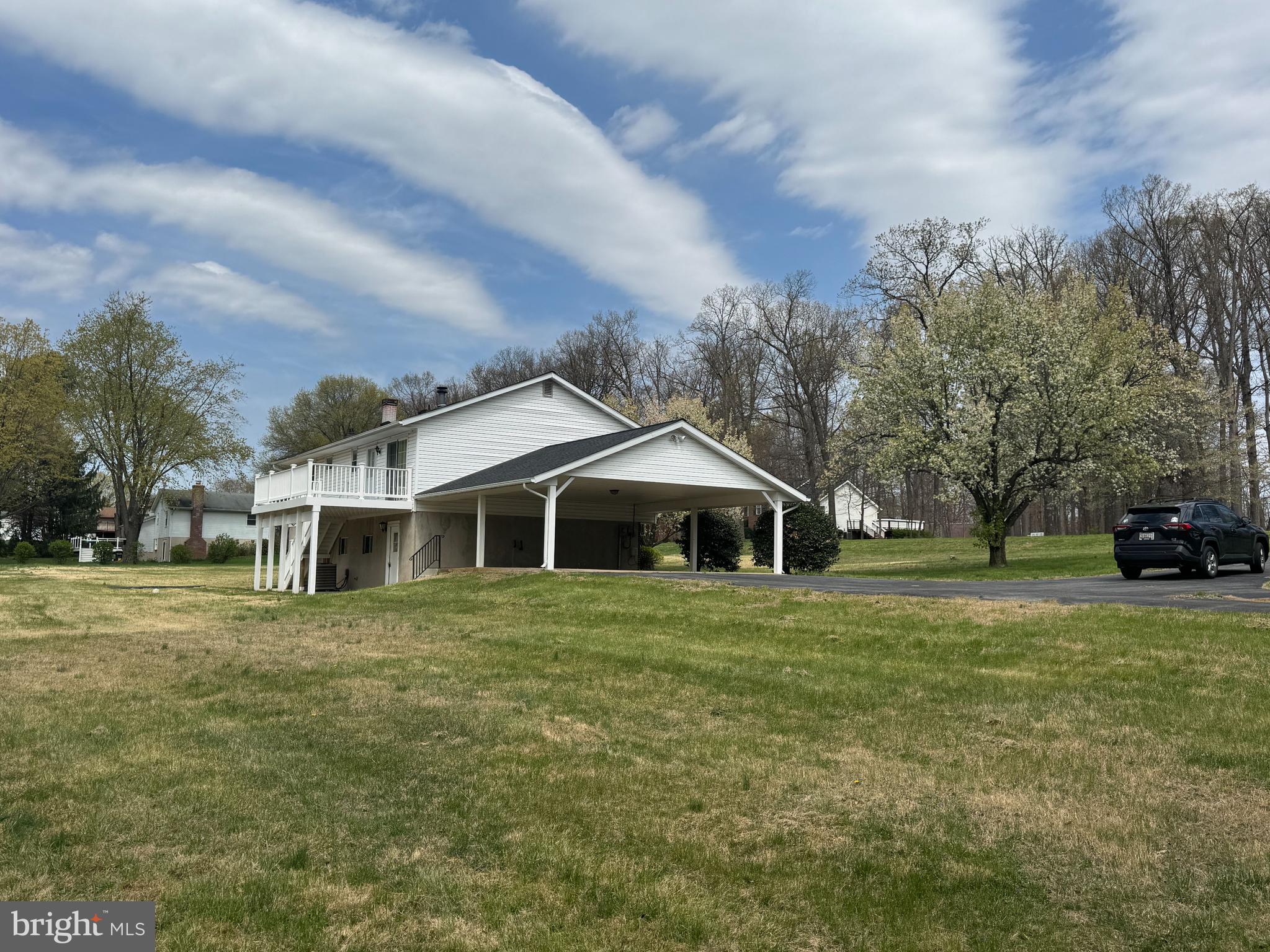 2502 Braddock Road Mount Airy, MD 21771 - Photo 6 of 27