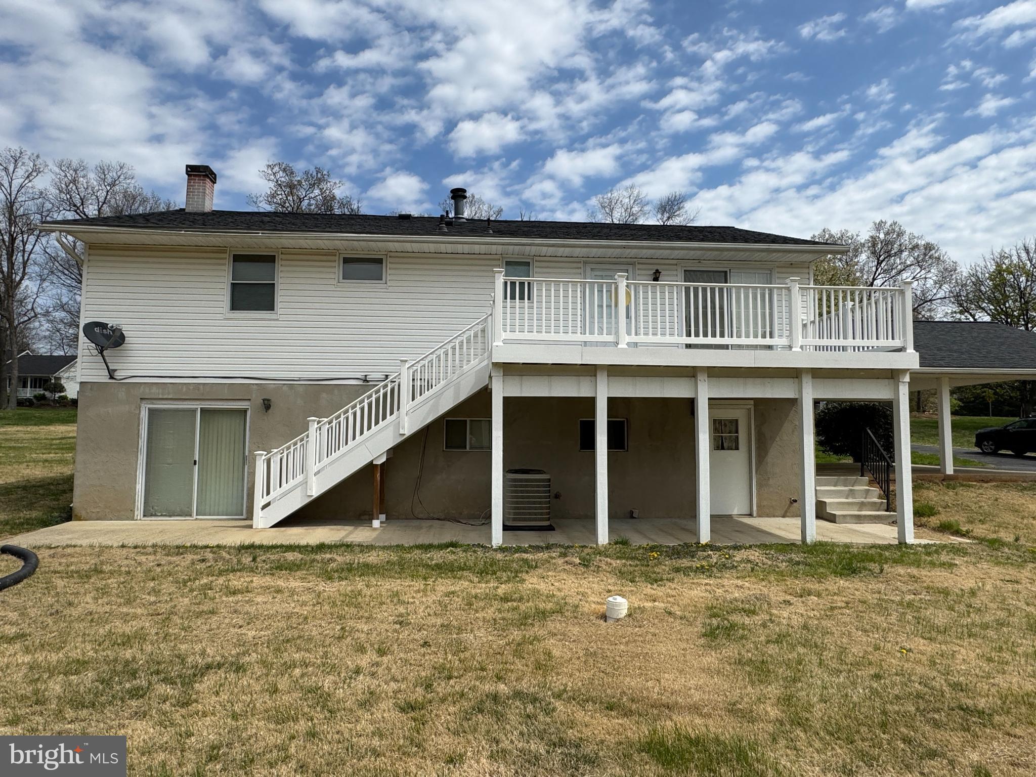 2502 Braddock Road Mount Airy, MD 21771 - Photo 8 of 27