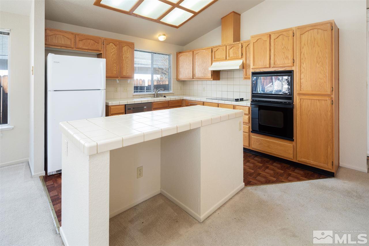 2235 Gatewood Drive Reno, NV 89523 - Photo 8 of 25 Photo 8
