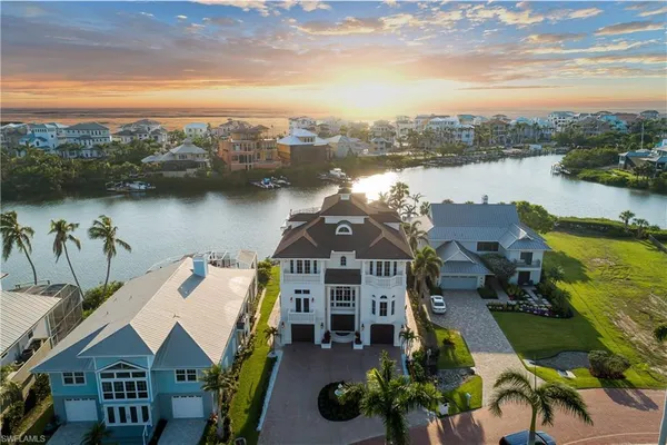 a view of a lake in front of house