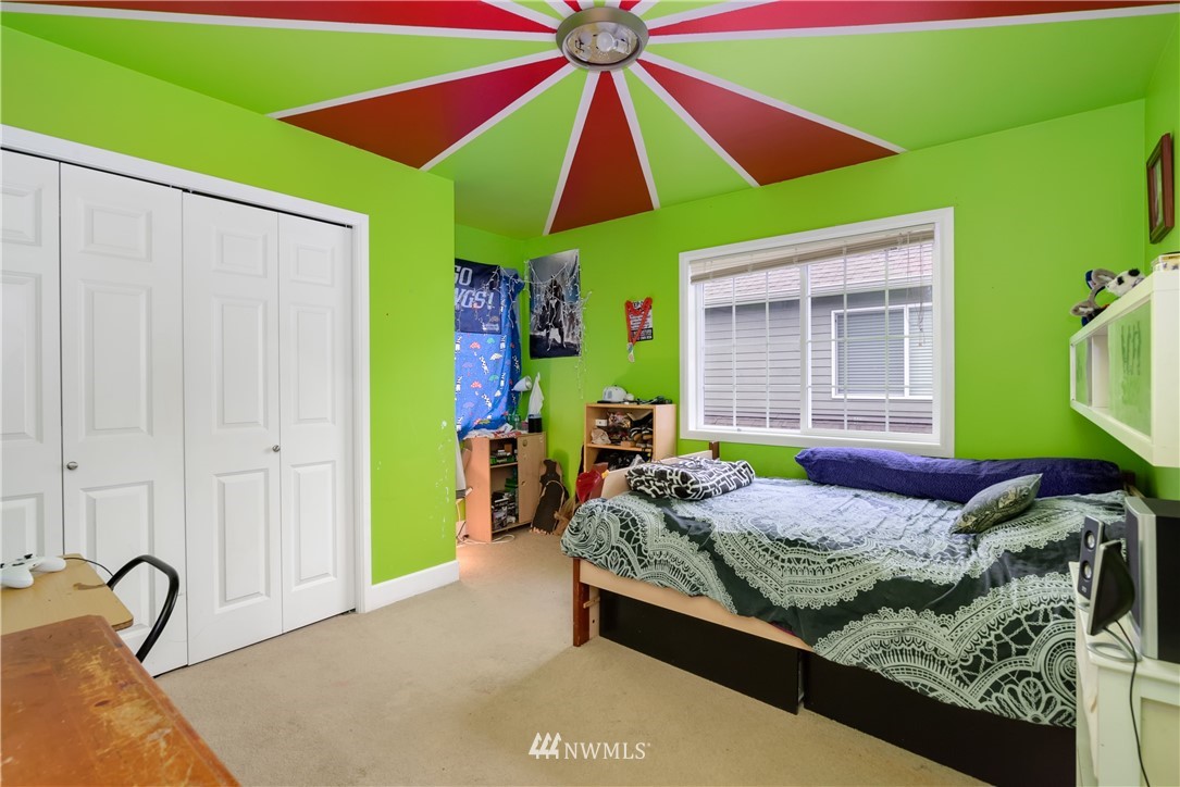 20831 37th Avenue Southeast Bothell, WA 98021 - Photo 14 of 17
