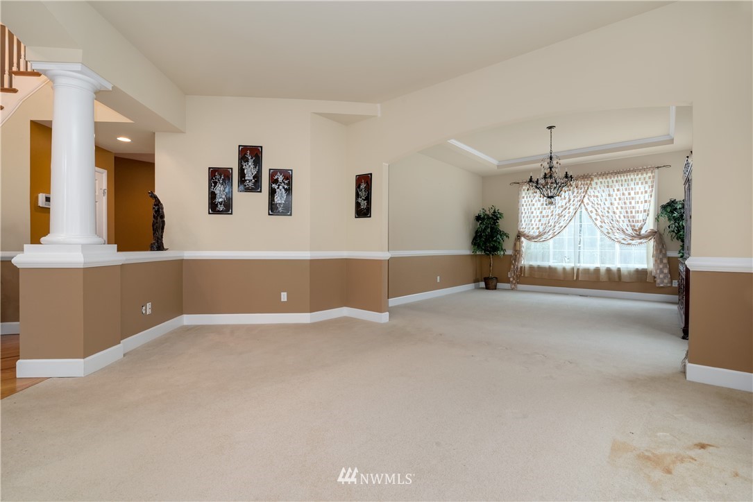 20831 37th Avenue Southeast Bothell, WA 98021 - Photo 5 of 17