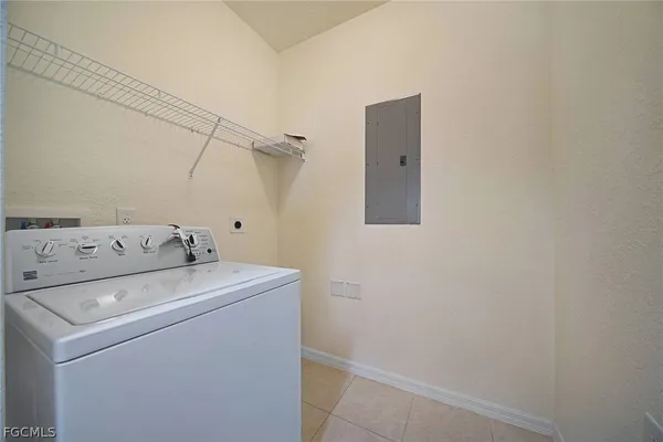 $1,450 | 1757 Concordia Lake Circle, Unit 3405, Cape Coral, FL 33909