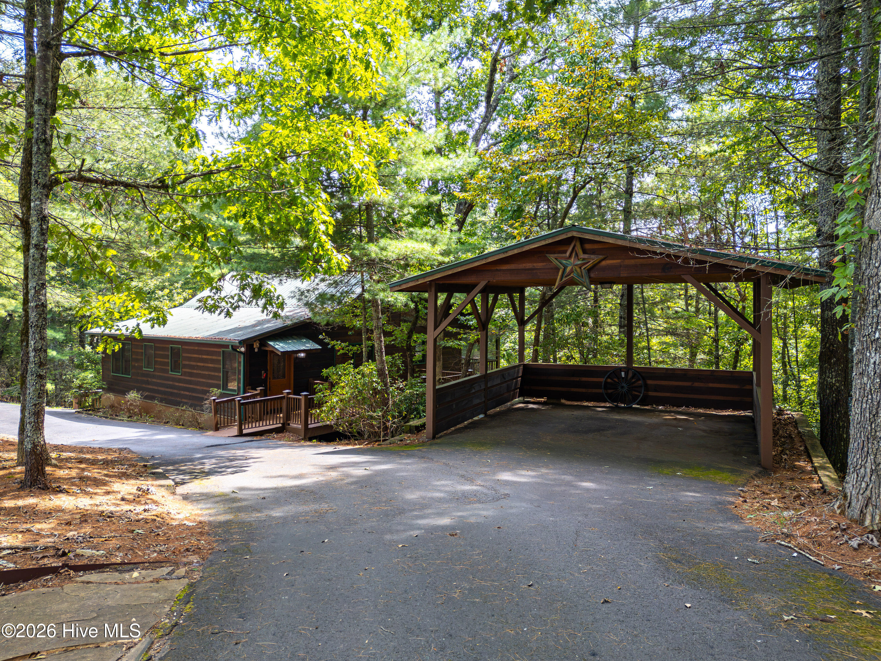 635 Brasstown View Road Brasstown, NC 28902 - Photo 2 of 58 2 Carport