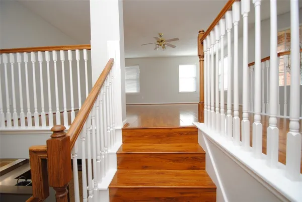 $2,700 | 1115 Oxford Mills Lane, Sugar Land, TX 77479