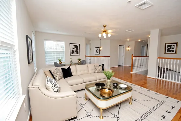 $2,700 | 1115 Oxford Mills Lane, Sugar Land, TX 77479