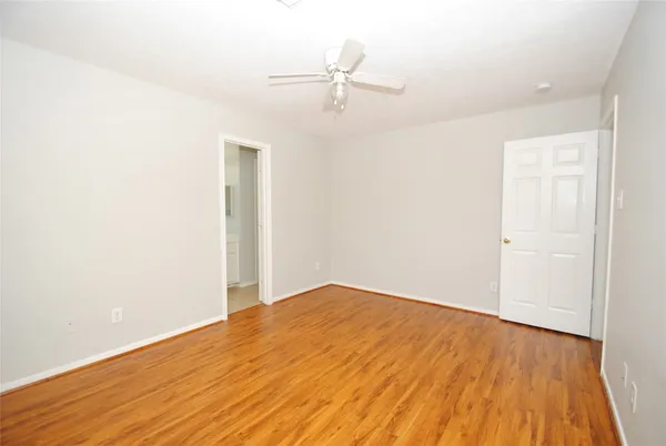 $2,700 | 1115 Oxford Mills Lane, Sugar Land, TX 77479