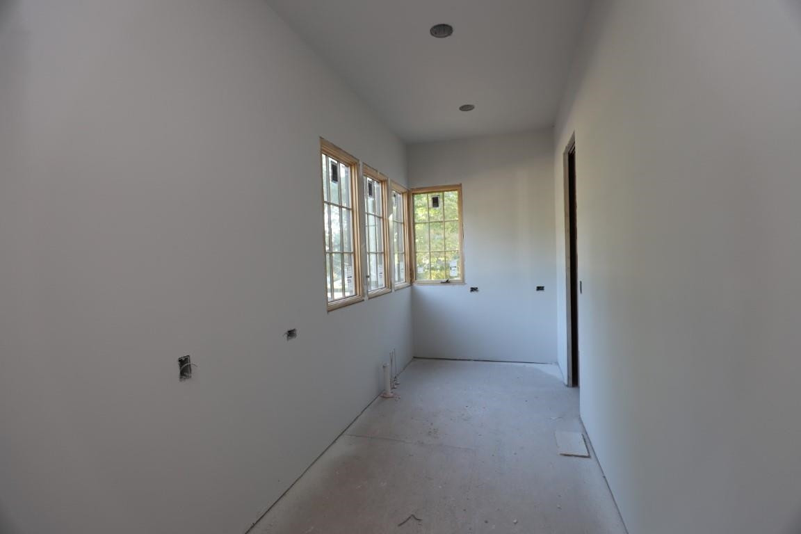 1635 Lorraine Road Raleigh, NC 27607 - Photo 7 of 30 Photo 7