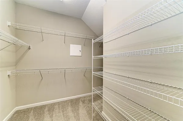 $2,900 | 11607 Brookside Drive, Bradenton, FL 34211