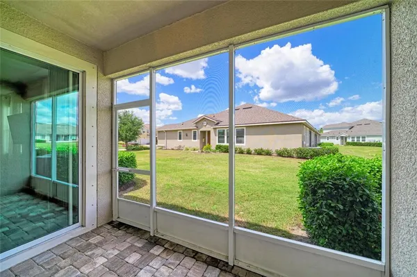 $2,900 | 11607 Brookside Drive, Bradenton, FL 34211