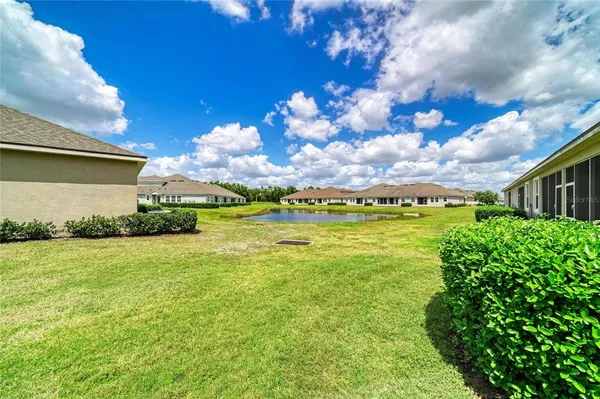 $2,900 | 11607 Brookside Drive, Bradenton, FL 34211