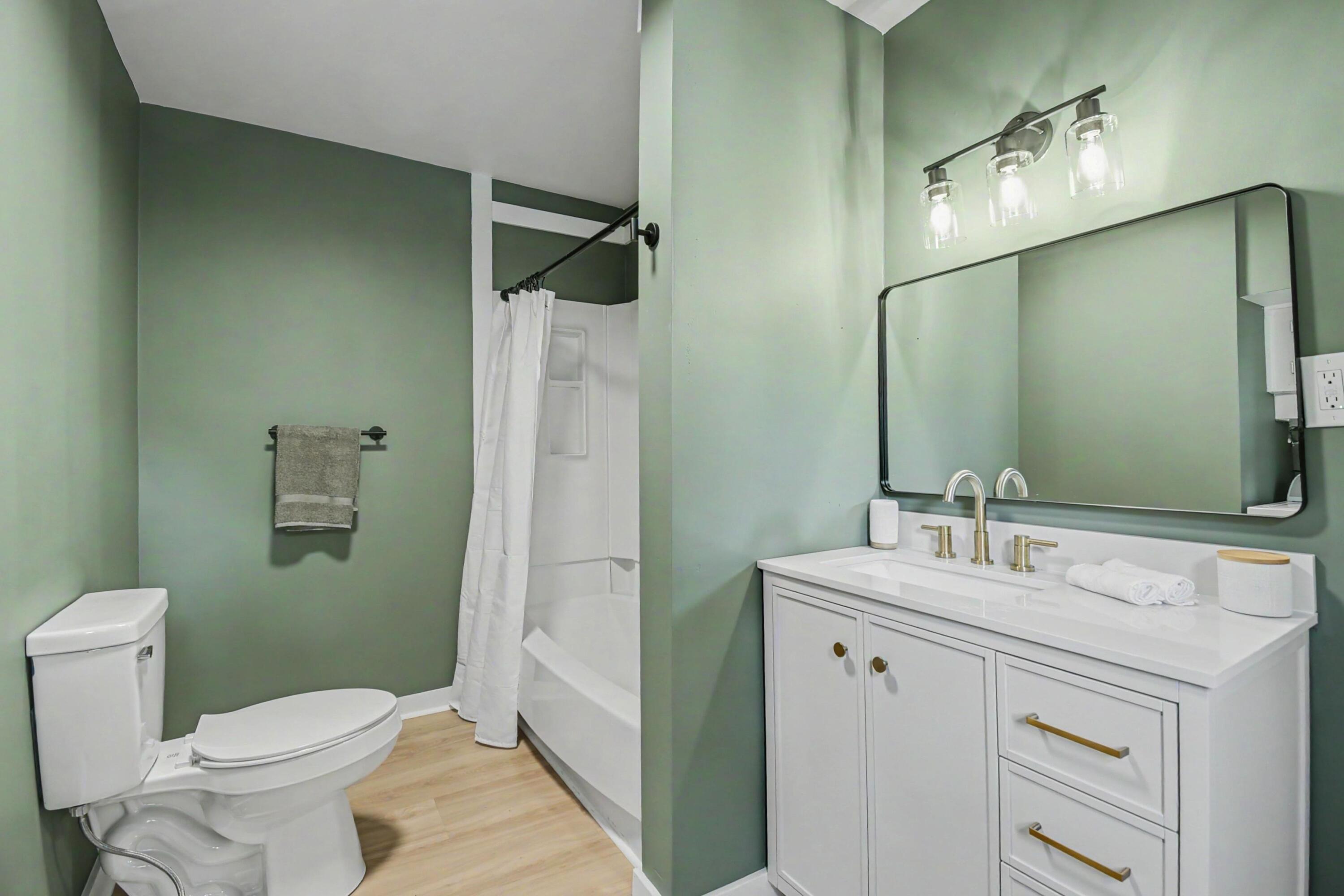 523 West Maple Street Wayland, MI 49348 - Photo 14 of 27 013_file_1656