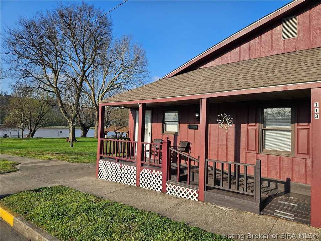 113 Jefferson Street Madison, IN 47250 - Photo 1 of 21