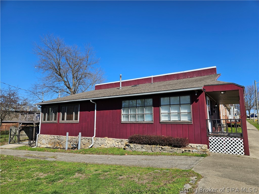 113 Jefferson Street Madison, IN 47250 - Photo 2 of 21