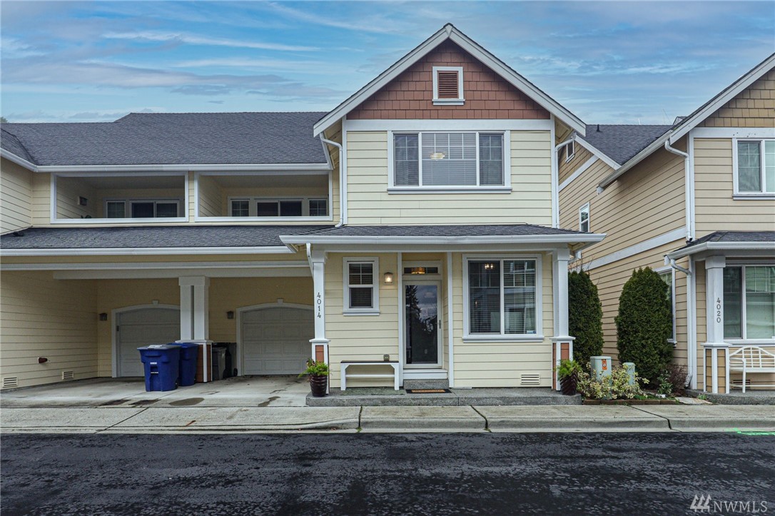 4014 Northeast 3rd Lane Renton, WA 98056 - Photo 2 of 36