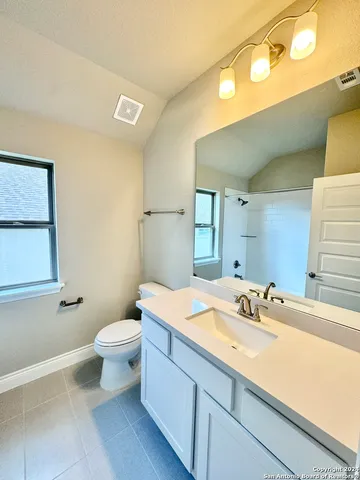 $3,995 | 211 Corazon, Boerne, TX 78006