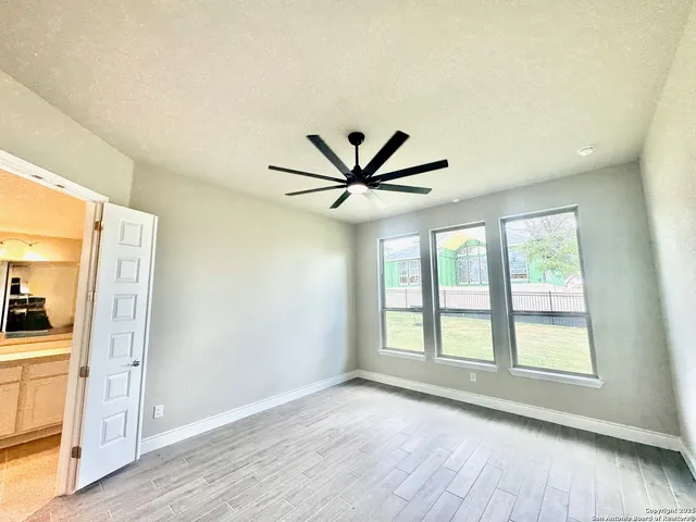 $3,995 | 211 Corazon, Boerne, TX 78006