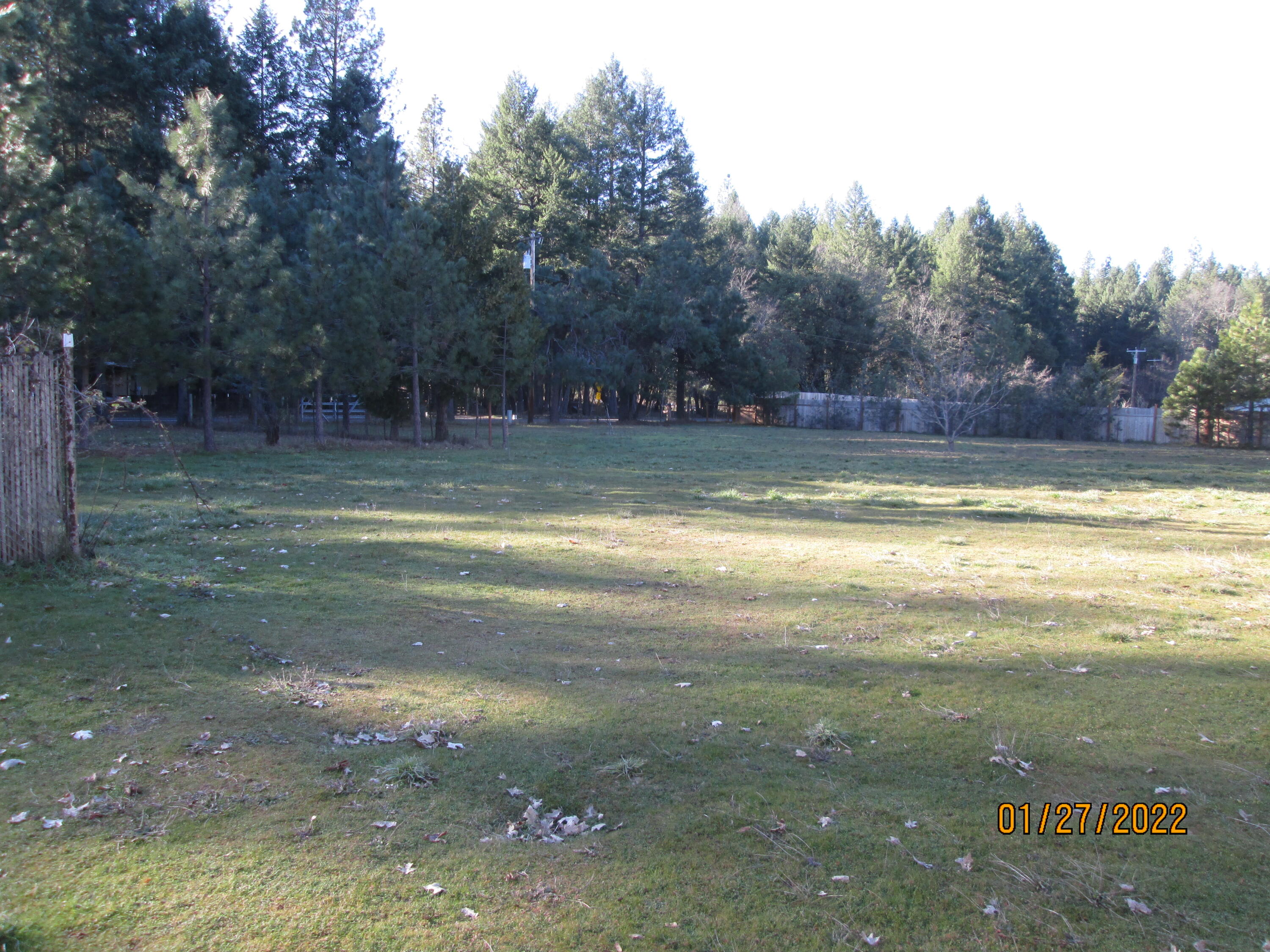 4940 Dick George Road Cave Junction, OR 97523 - Photo 17 of 22 Pasture/ field