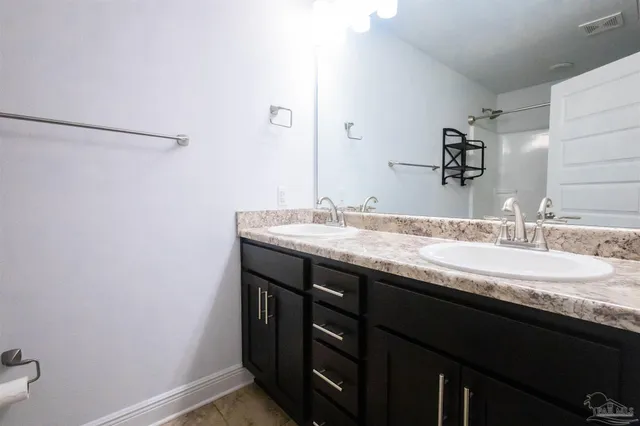 $1,650 | 8702 Doris Avenue, Pensacola, FL 32534