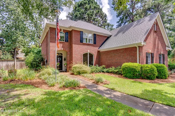 $477,000 | 407 Daniel Drive, Brandon, MS 39047