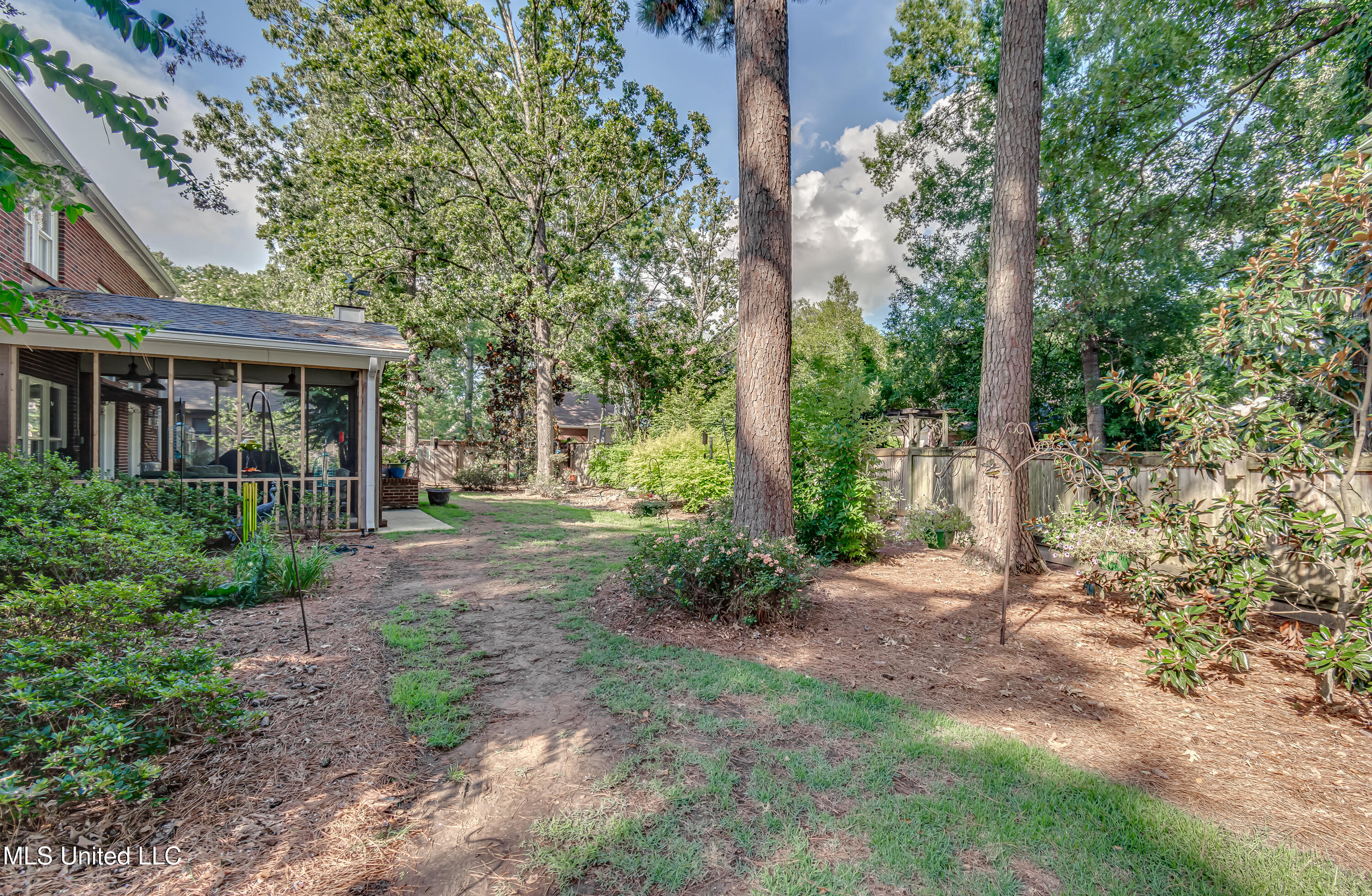 407 Daniel Drive Brandon, MS 39047 - Photo 43 of 45 407 Daniel Dr 2-14